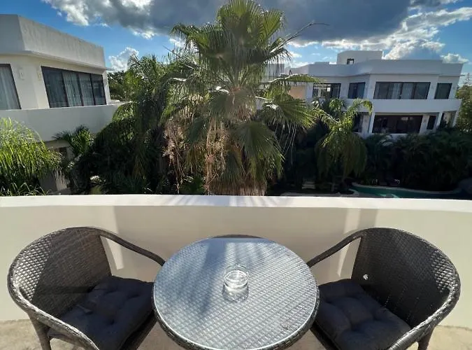 Apartment Amazing Luxury Penthouse With Sunset,sunrise View, Private Jacuzzi And Rooftop Pool