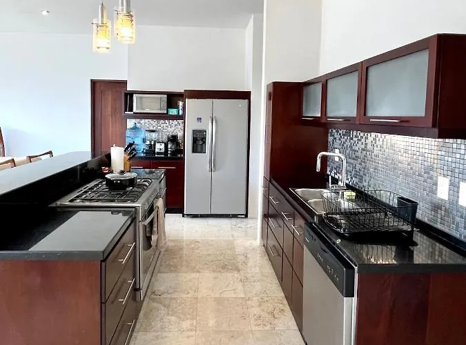 Amazing Luxury Penthouse With Sunset,sunrise View, Private Jacuzzi And Rooftop Pool