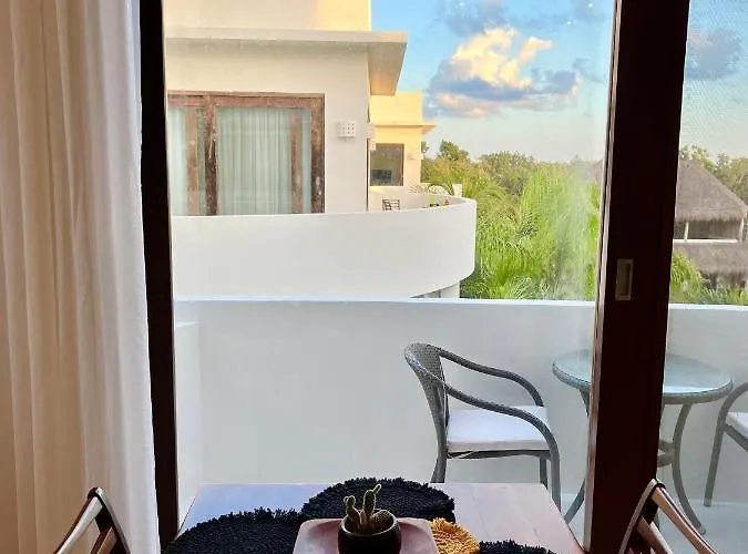Apartment Amazing Luxury Penthouse With Sunset,sunrise View, Private Jacuzzi And Rooftop Pool *