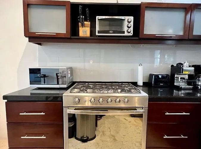Amazing Luxury Penthouse With Sunset,sunrise View, Private Jacuzzi And Rooftop Pool Apartment *